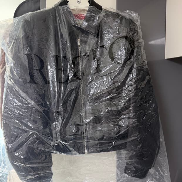 렉토 벤고트 레더 자켓 판매합니다 엠