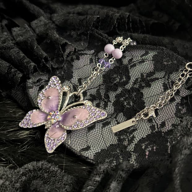 Anna Sui 빅 팬턴트 핑크 버터플라이 롱 체인 목걸이