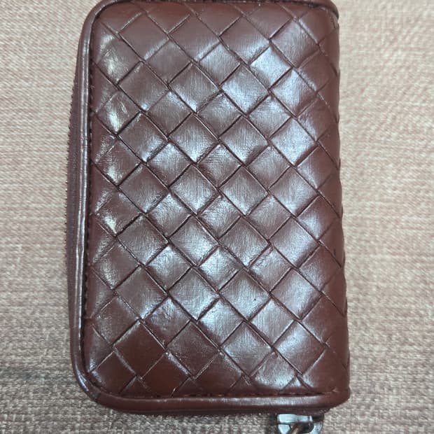 보테가 베네타 정품  인트레치아토 가죽 지퍼형 카드 지갑 또는 동전 지갑