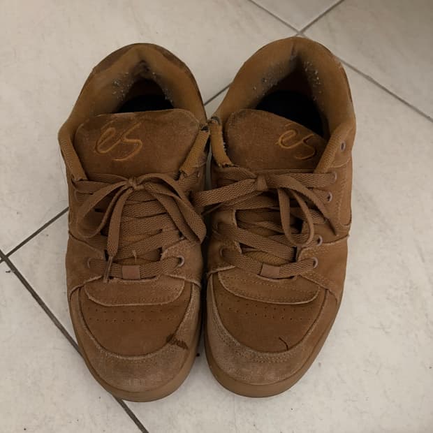 Es accel og brown 275 에스 보드화