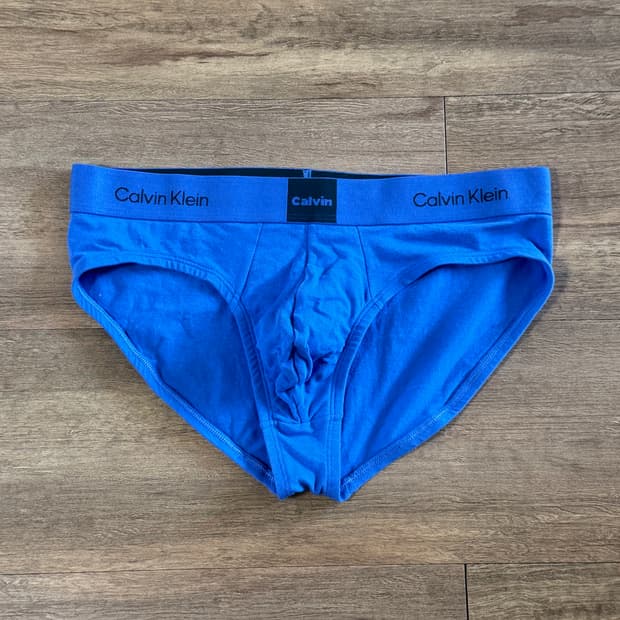 CK 캘빈클라인 언더웨어 힙 브리프 삼각 속옷 팬티 M