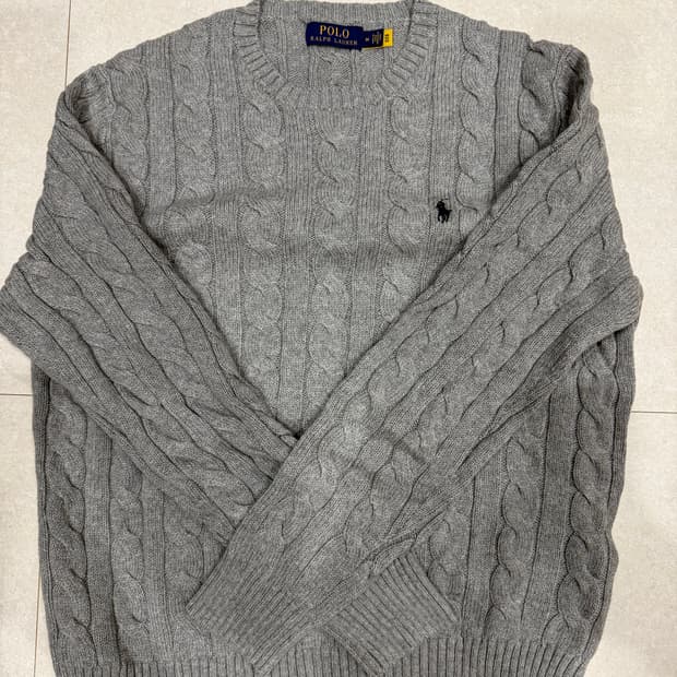 폴로 케이블 니트