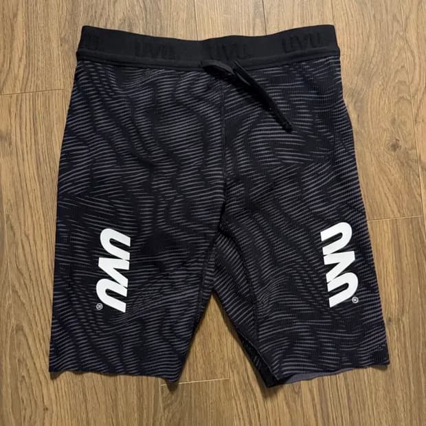 uvu 하프타이즈 2.0 블랙 그레이 M사이즈