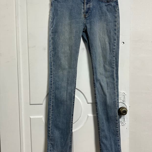 아페쎄 APC 쁘띠 뉴 스탠다드 데님 팬츠