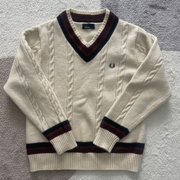 프레디페리 니트