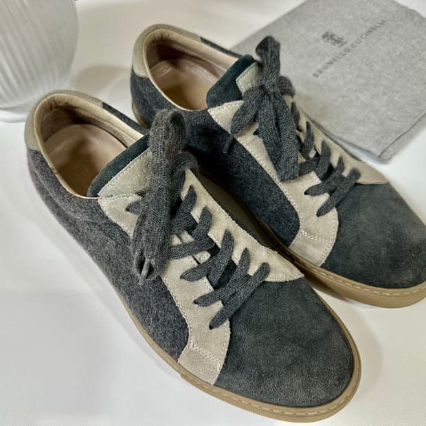 브루넬로 쿠치넬리 스웨이드 그레이 스니커즈