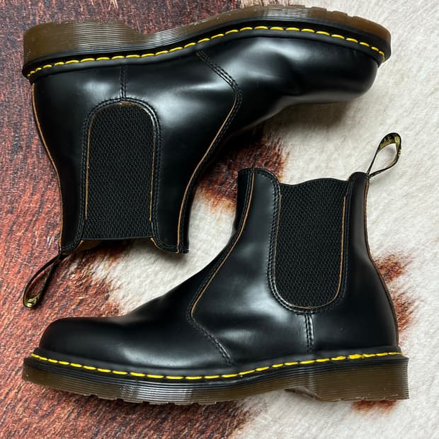 [42] 닥터마틴 MIE 2976 첼시 부츠