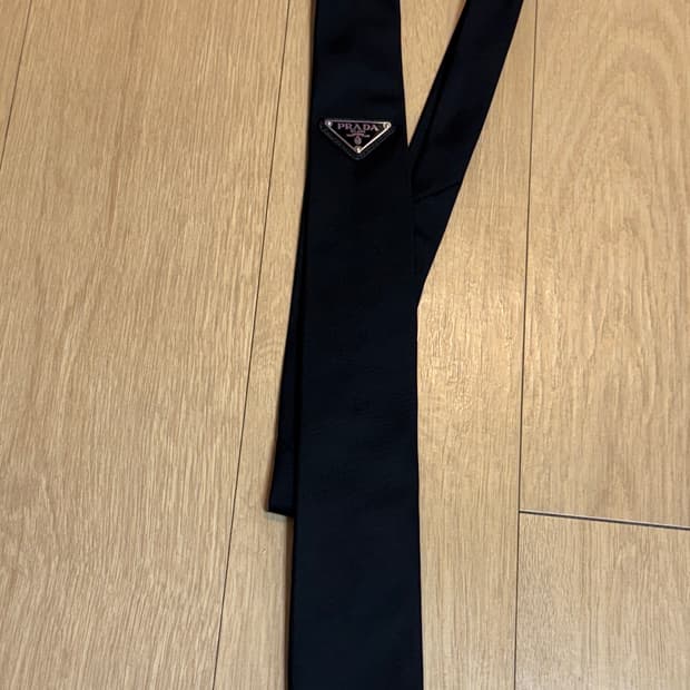 [150] 프라다 리나일론 개버딘 타이 블랙