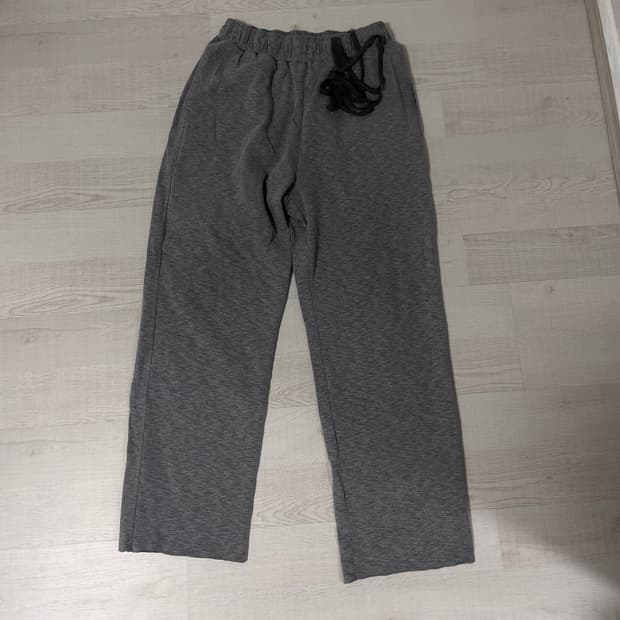 모노프리베 monoprive Textured Cut-off Pants
