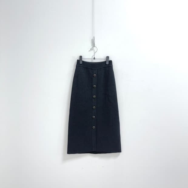 시에 모노 버튼다운 니트 스커트 블랙