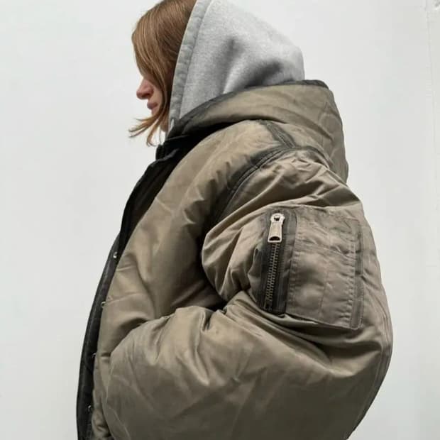 NOFAITHSTUDIOS 리버서블 크롭 봄버