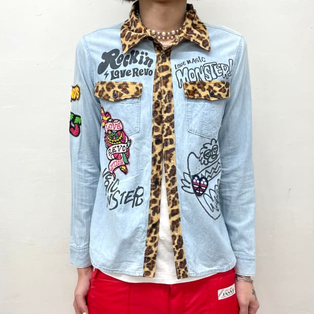 graffiti leopard fur love shirt