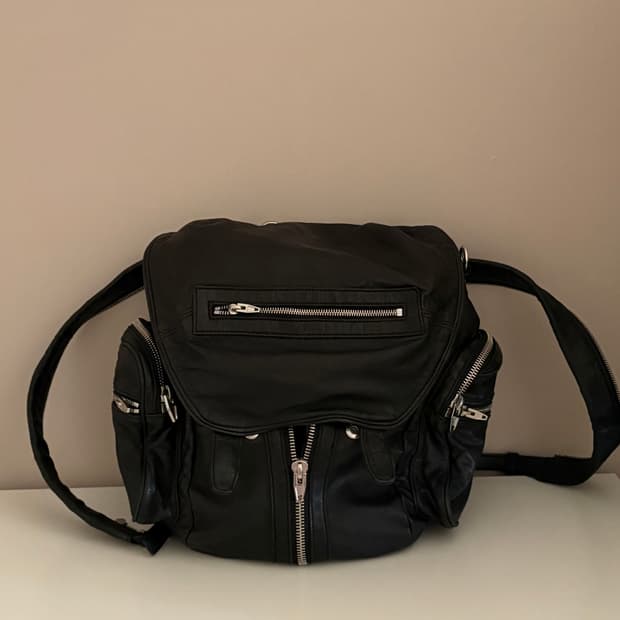 알렉산더왕 마르티백