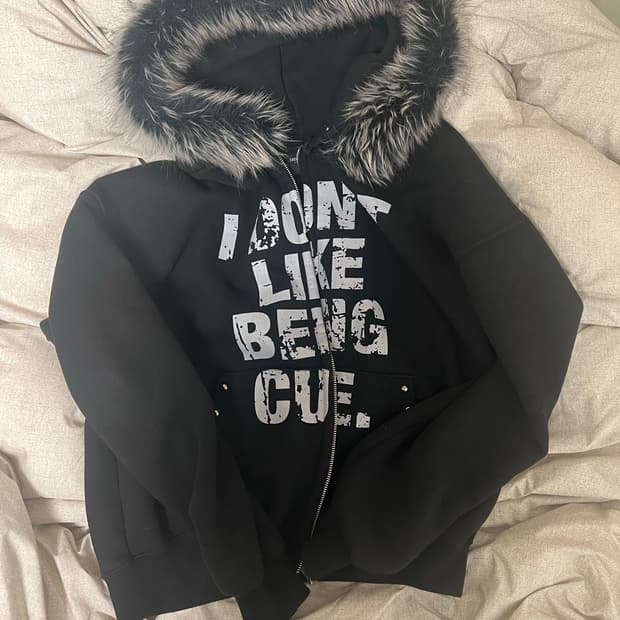 이지노이지 크롭 퍼 후드집업