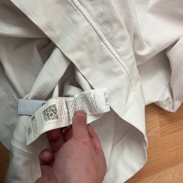 스톤아일랜드 맨투맨 흰색