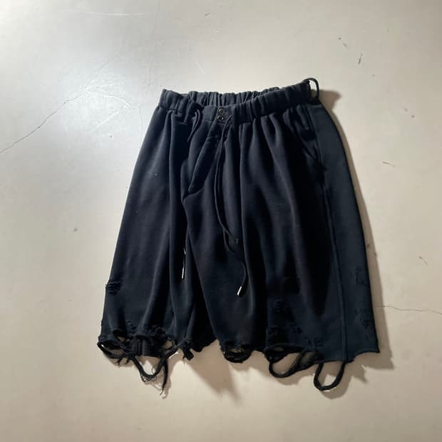 KZ Atelier Distressed Sweat Shorts