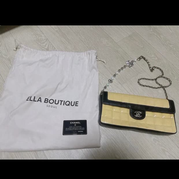 엘라부티크 빈티지 샤넬 초코바 바게트백
