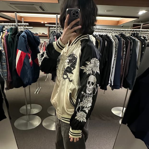 L)도그타운 빈티지 블랙 드래곤 자수 스카쟌