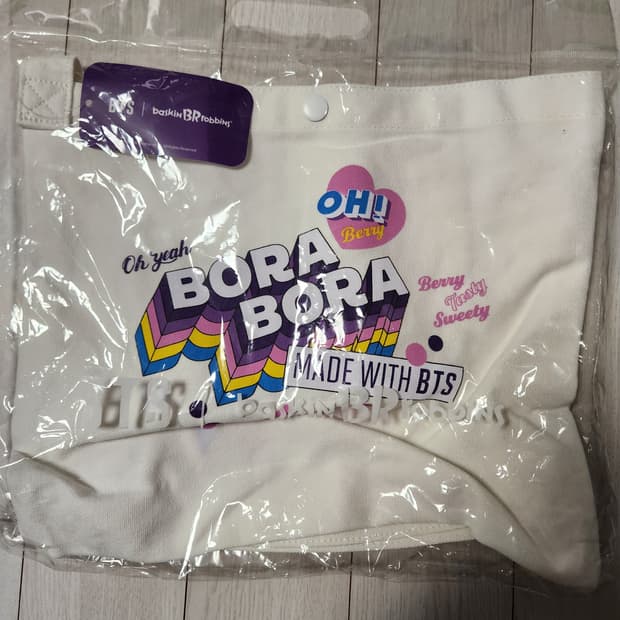 미개봉 새상품)BTS 방탄소년단 베스킨라빈스 콜라보 에코백

여러 중고사