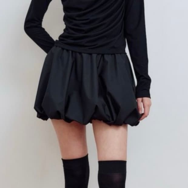 마조네 펌킨 스커트 블랙