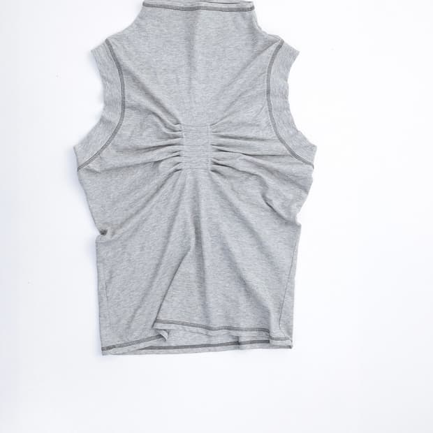 [구매]울리카상투스 Pintuck highneck top S사이즈 구해요