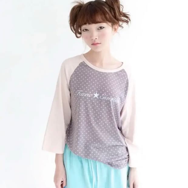 샵페어리 도트 티셔츠 핑크 (아일릿 모카 착용)