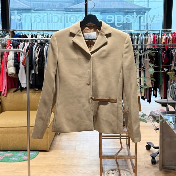 프라다 베이지 벨티드 테일러드 블레이저 자켓 