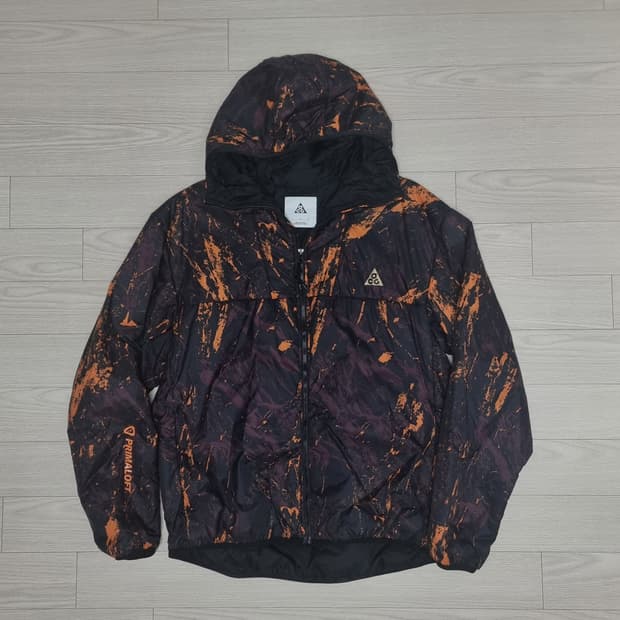 나이키 ACG 로프데도프 패딩 마그마