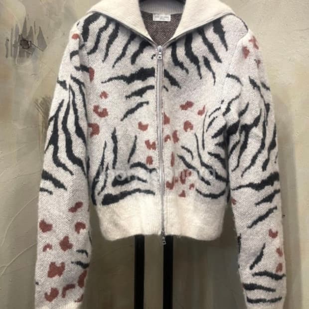 드리스반 노튼 알파카 크롭 점퍼 66