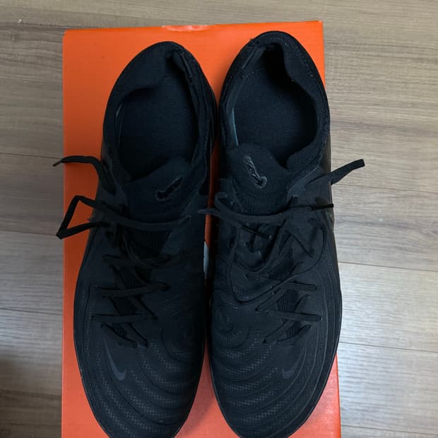 [275] 나이키 팬텀 GX 프로 TF 풋살화