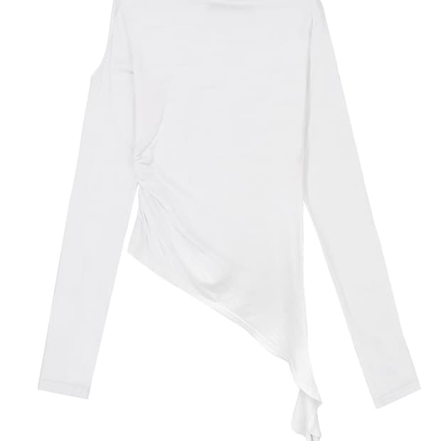 보헴서 드레이프 오프숄더 티