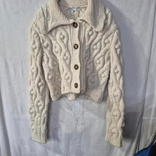 (마지막특가) 자라 니트