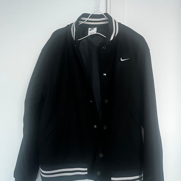나이키 NSW 어센틱 바시티 자켓 블랙 - 아시아