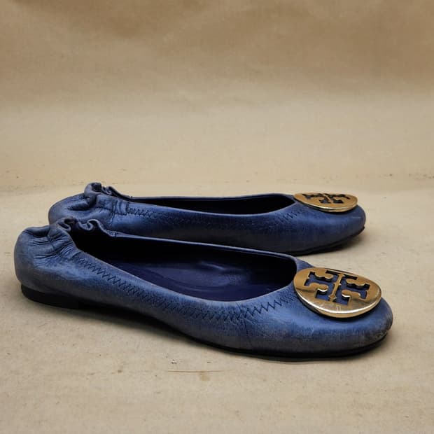 토리버치 레바 여성 플랫슈즈 230