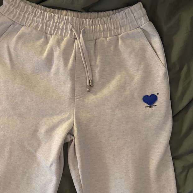 아더에러 조거팬츠 A2