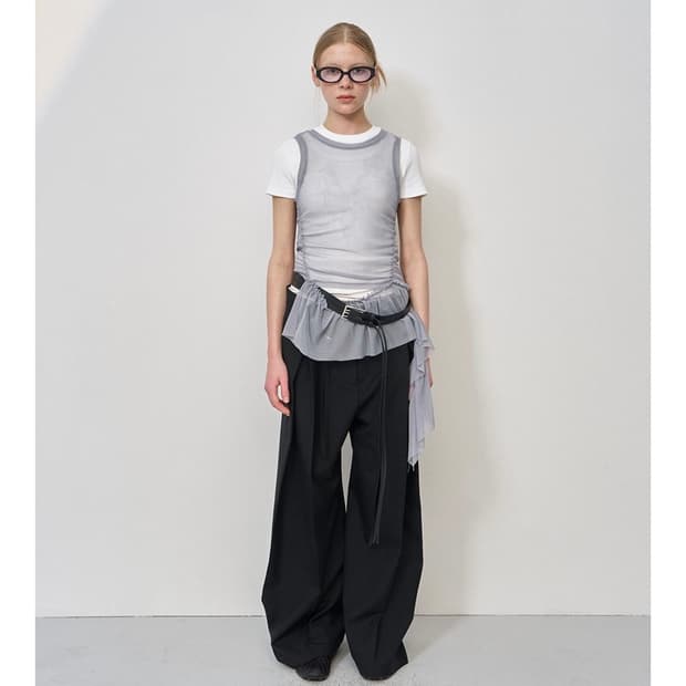 (새상품) LCDC MESH FRILL SLEEVELESS TOP
