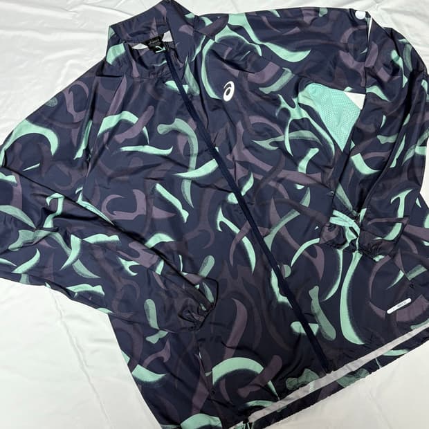 아식스 로드 라이트쇼 패커블 러닝 자켓 L