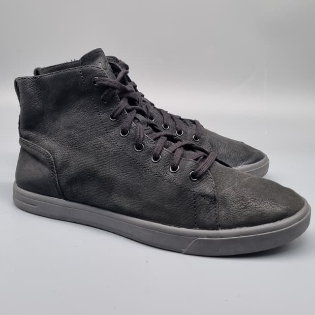 어그 UGG 남성하이탑270