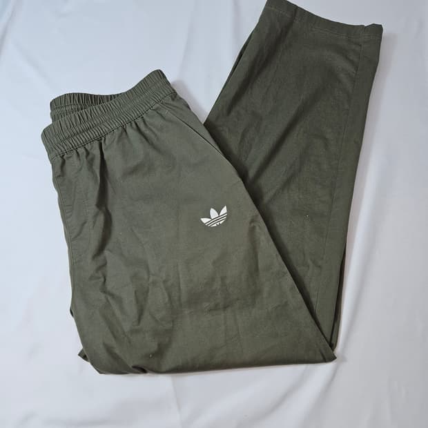 아디다스 오리지널 카키 치노팬츠 코튼 워크팬츠 가첼 L (거의 새상품)