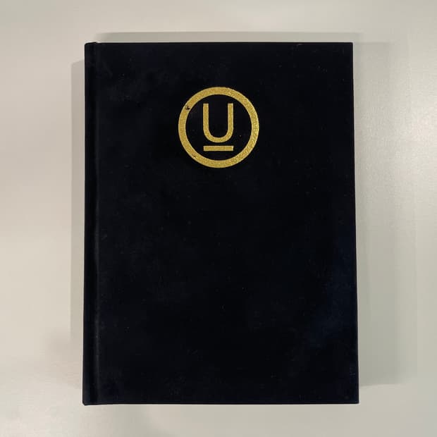 언더커버 UNDERCOVER 크림 에디션 Issue 04 아트북 2006