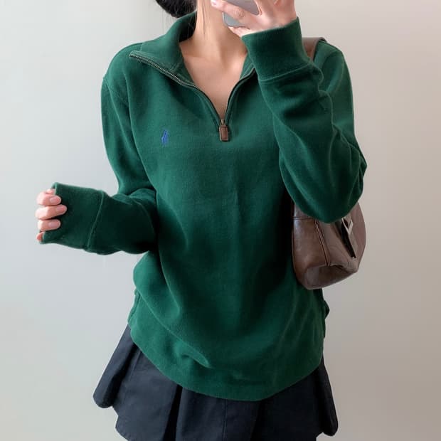 폴로 반집업 니트
