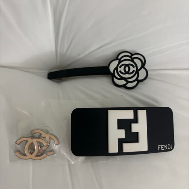 샤넬/펜디 등 로고 귀걸이+헤어핀세트 (가)