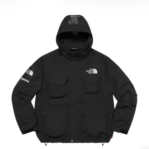 [S] 슈프림 x 노스페이스 트레킹 컨버터블 자켓 블랙 - 22SS