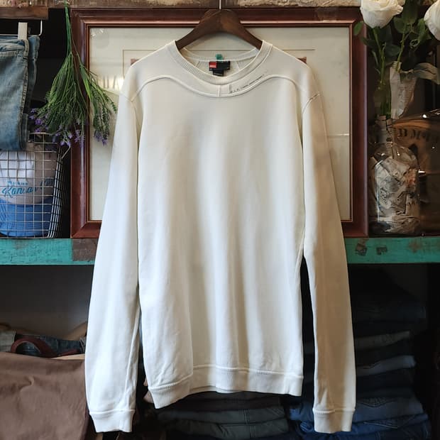 00s 디젤 맨투맨 스웻셔츠 미니멀 스웻셔츠 화이트 L
