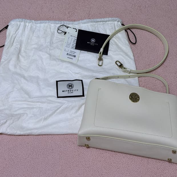 메트로시티 크로스백 숄더백