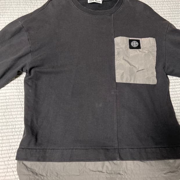 스톤아일랜드 맨투맨