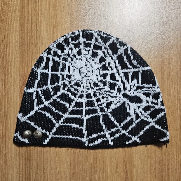 떠그 클럽 스파이더 웹 비니