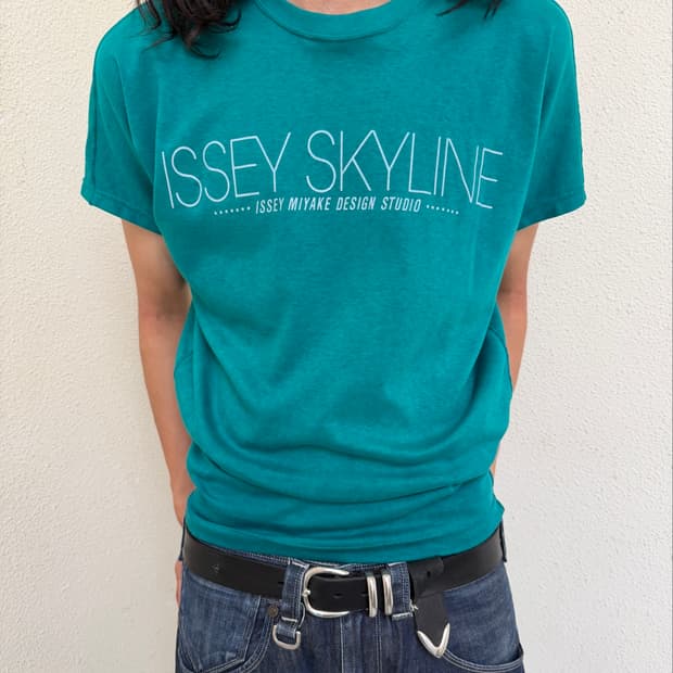 82s Issey Skyline reversible dolman 