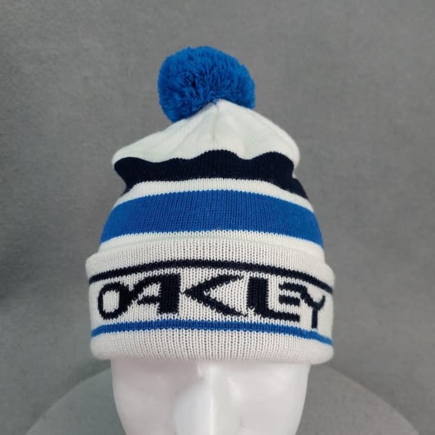 오클리 로고 방울 비니 블루 화이트