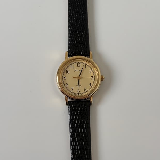 1990s Avenue Gold Ladies Quartz